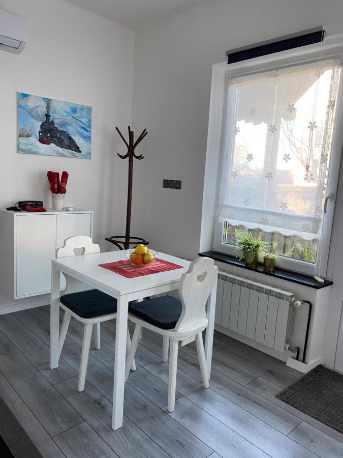 Studio Apartman Lora Lipik Экстерьер фото